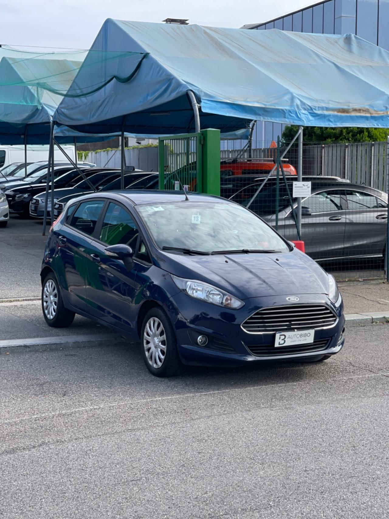 Ford Fiesta 1.2 60CV 5 porte Titanium