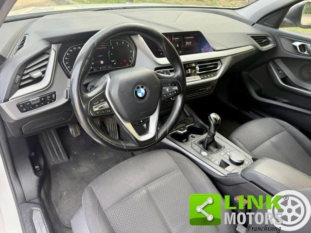 BMW 118 i 5p. Business Advantage