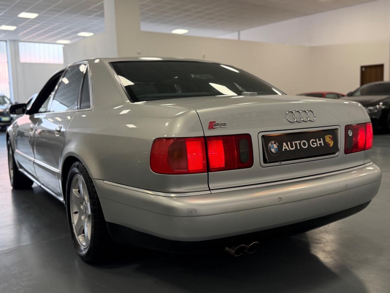 Audi S8 4.2 V8 40V cat quattro 360cv 135000 km