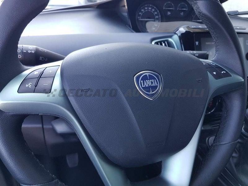 Lancia Ypsilon Ypsilon 1.0 firefly hybrid Platino s&s 70cv