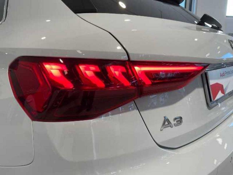 Audi A3 IV 2020 Sportback 30 2.0 tdi S line edition