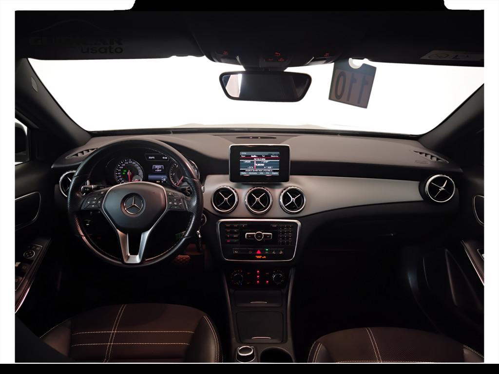 Mercedes-Benz GLA-X156 2014 - GLA 220 d (cdi) Sport 4matic 170cv auto