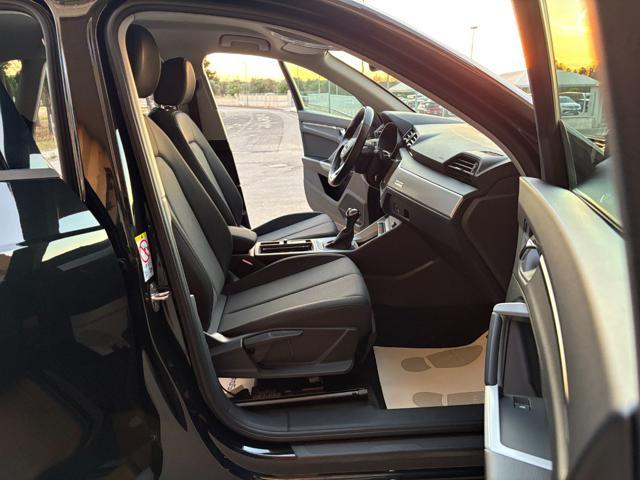AUDI Q3 35 TDI 150 CV S tronic Business FARI FULL LED