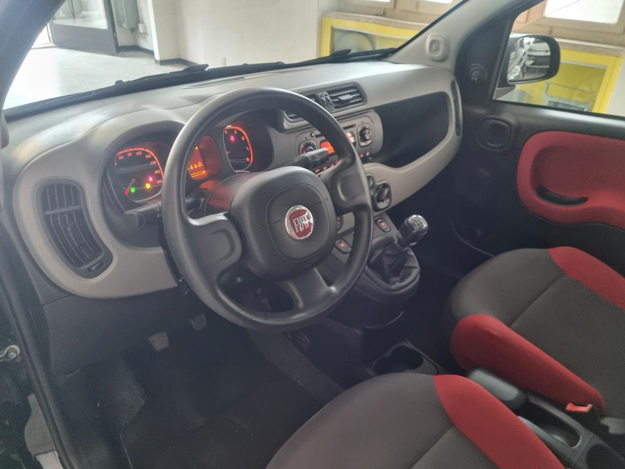 Fiat Panda 0.9 TwinAir Turbo Natural Power Young TAGLIANDATA