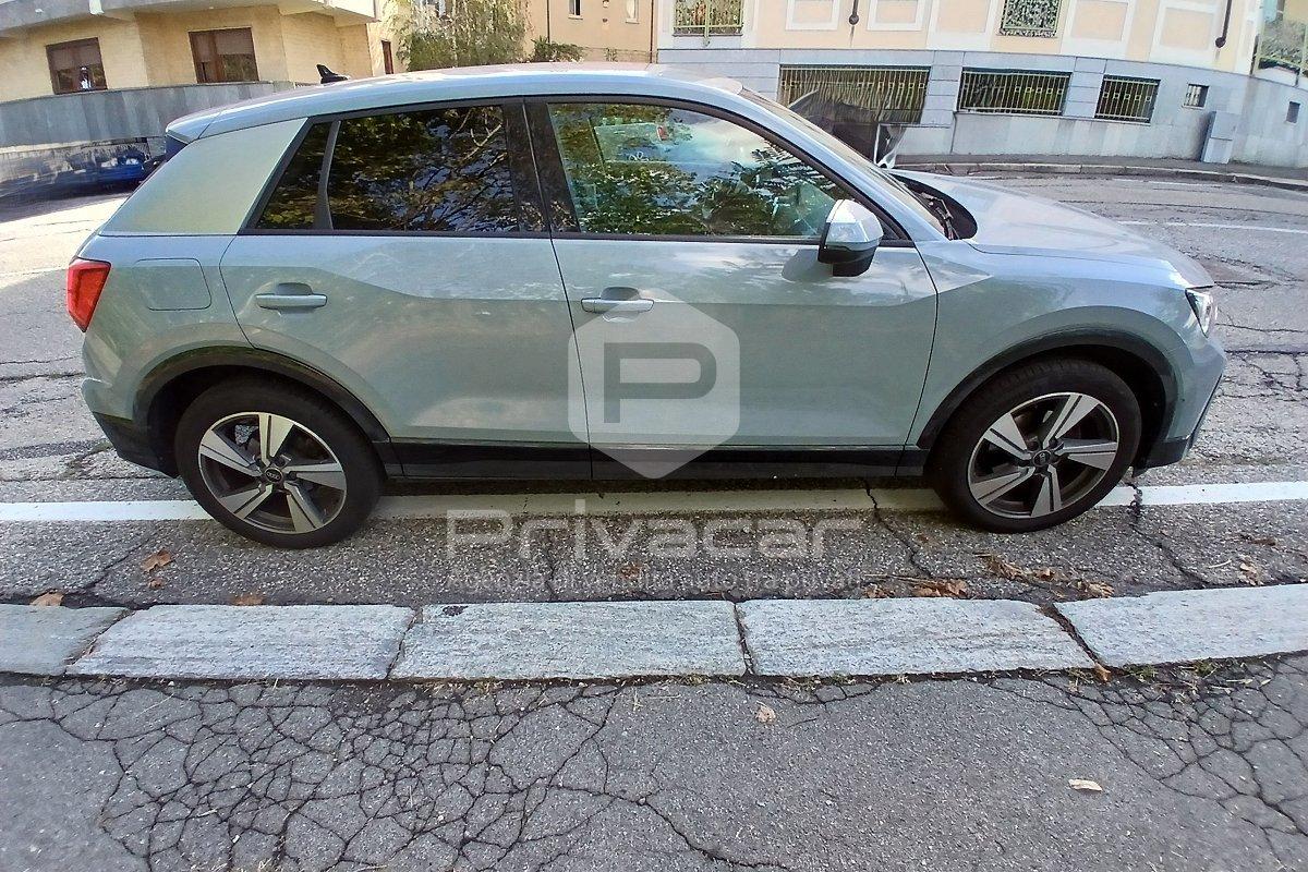 AUDI Q2 35 TFSI S line Edition