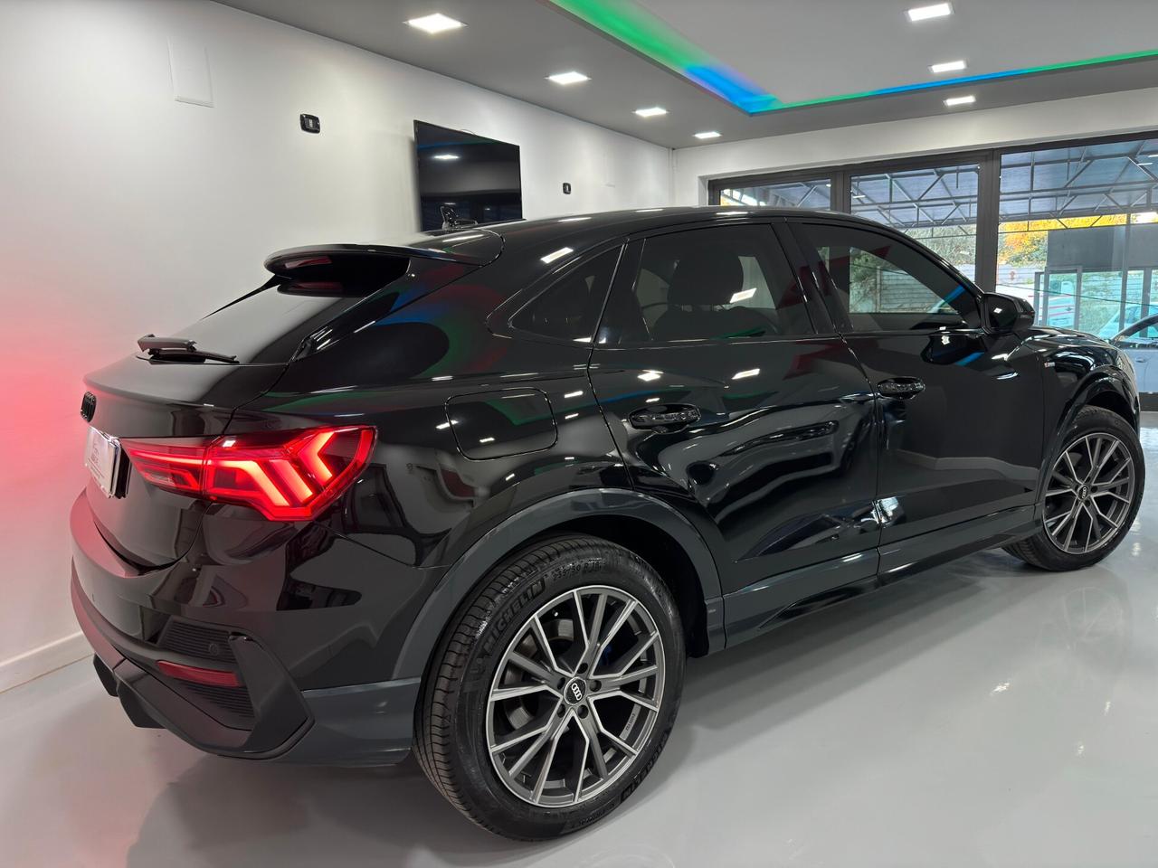 Audi Q3 SPB 35 TDI S tronic line edition