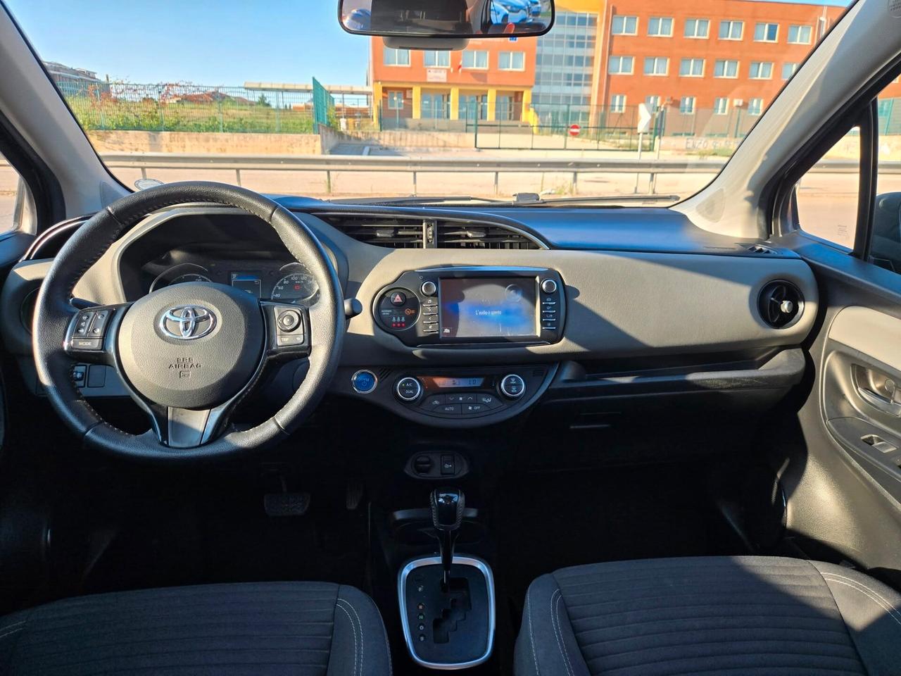 Toyota Yaris 1.5 Hybrid 5 porte Premiere