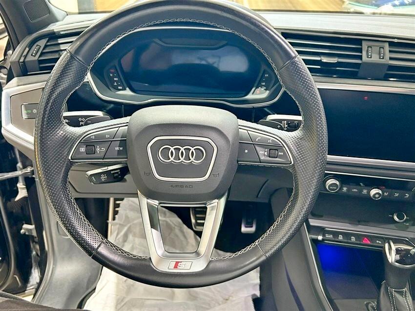 Audi Q3 40 TDI quattro S tronic line edition