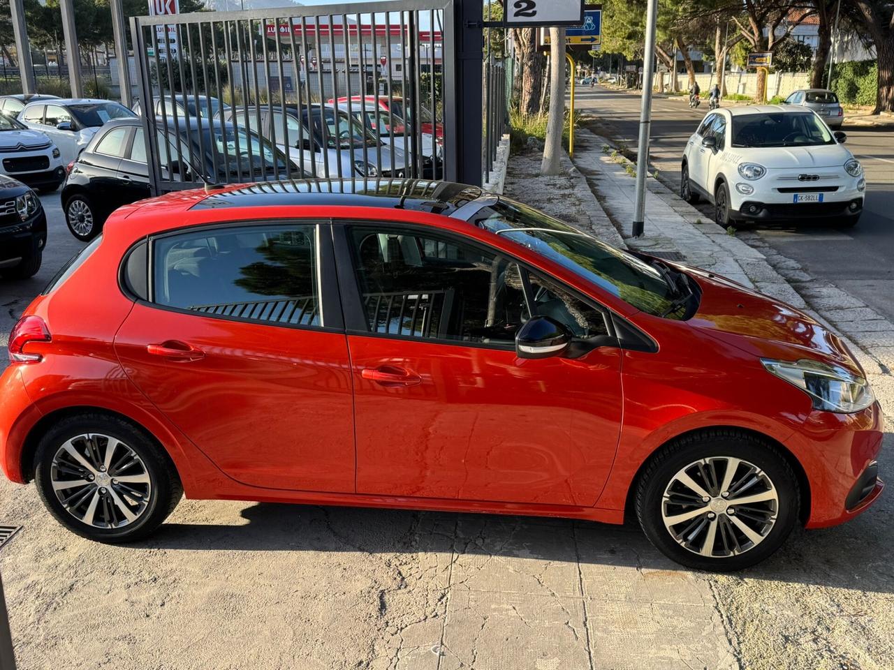 Peugeot 208 PureTech 82 5 porte Active