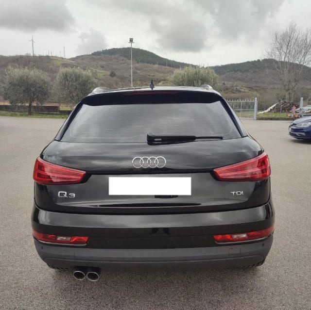 AUDI Q3 2.0 TDI 120 CV Business