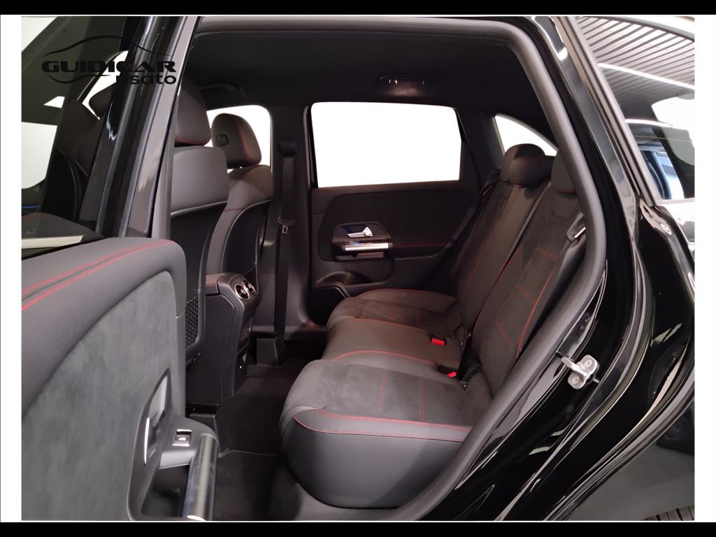 Mercedes-Benz Classe B - W247 2023 - B 180 d AMG Line Advanced Plus auto