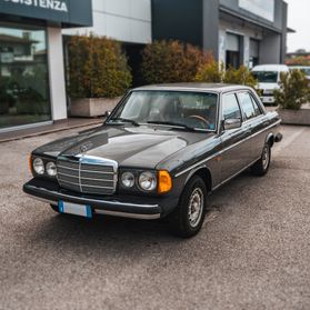 Mercedes-benz 300 TD TETTO APRIBILE