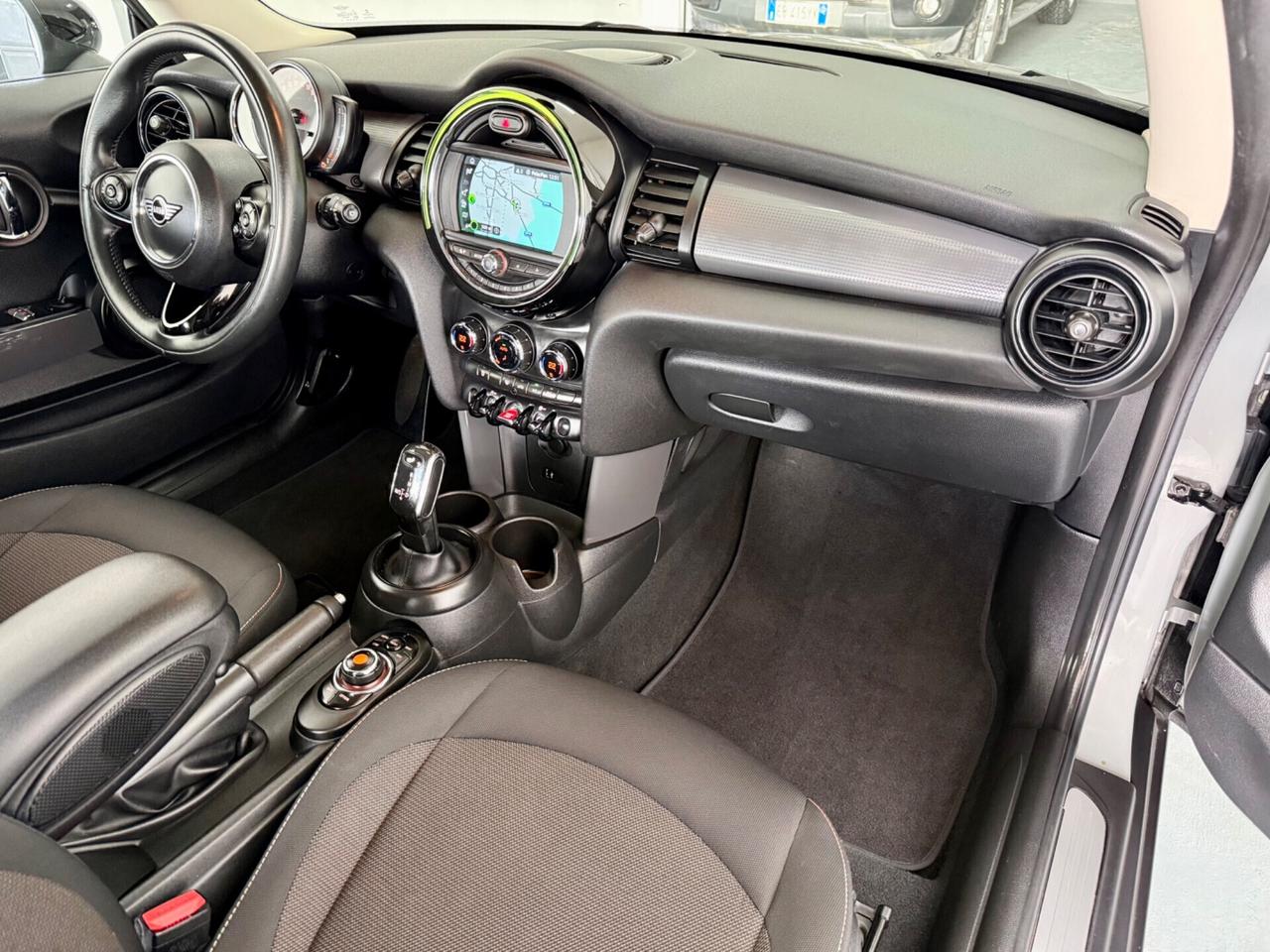 Mini 1.5 Cooper Baker Street