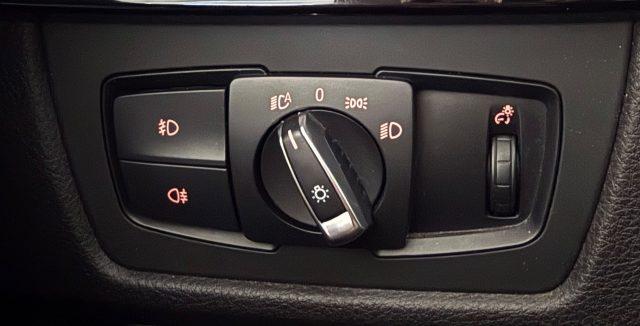 BMW 320 d xDrive Touring Luxury