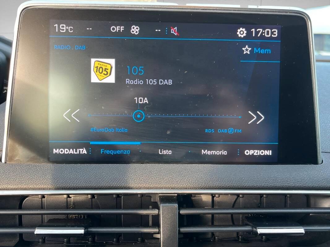 Peugeot 3008 II 1.2 puretech t Active s&s 130cv