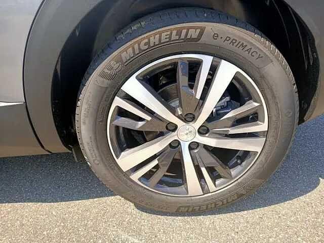 Peugeot 3008 MHEV 1.2 Hybrid 136cv DCS6 ALLURE PACK KM ZERO