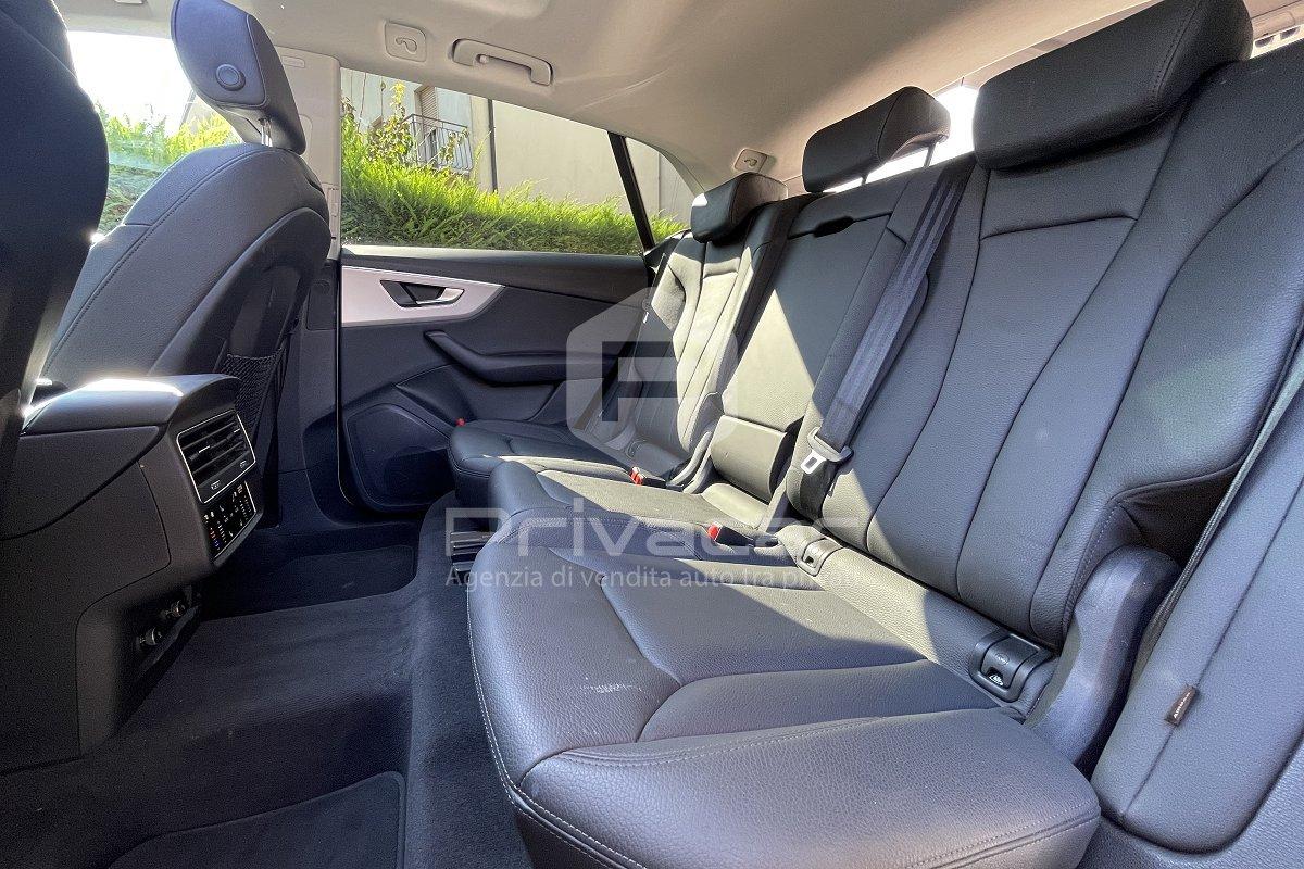 AUDI Q8 45 TDI quattro tiptronic