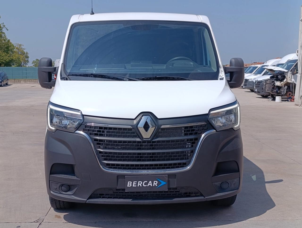 RENAULT Master T28 2.3 dci 135cv L1H1 Ice Plus