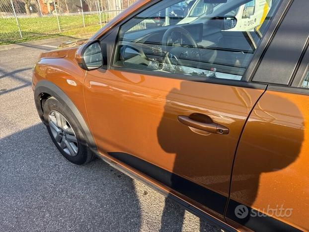 Dacia Sandero Stepway 1.0 TCe 100 CV ECO-G Co...