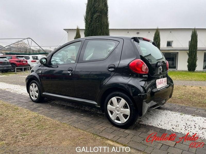 Toyota Aygo 1.0 gpl 68cv