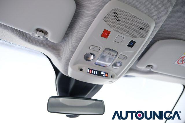 JEEP Avenger 1.2 TURBO 100 CV LONGITUDE FARI LED NEOPATENTATI