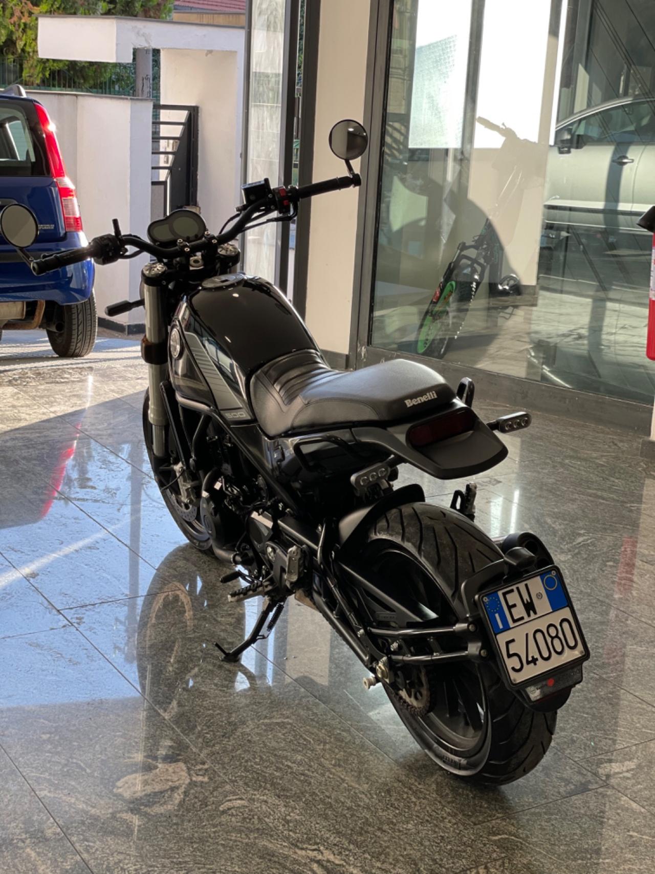 Benelli Leoncino 500
