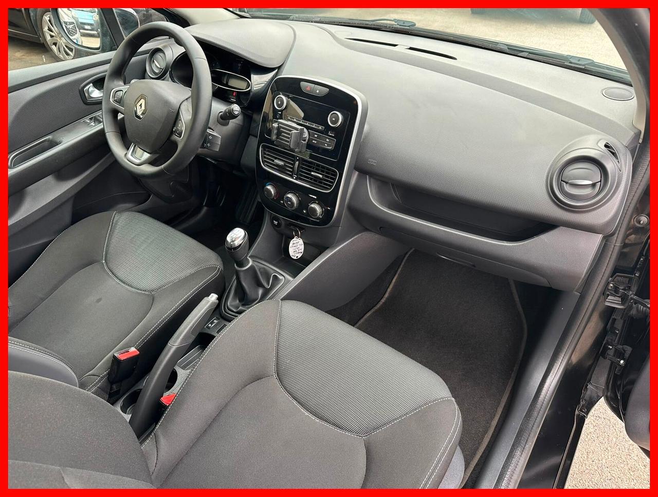 Renault Clio 1.2 75CV 5 porte Zen