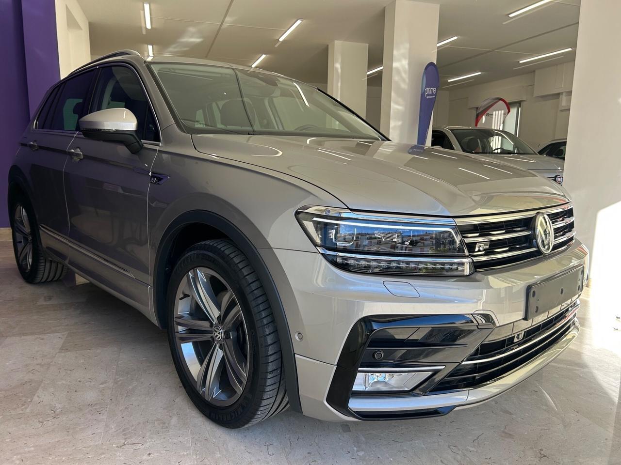 Volkswagen Tiguan 2.0 TDI R Line strafullll!!!!