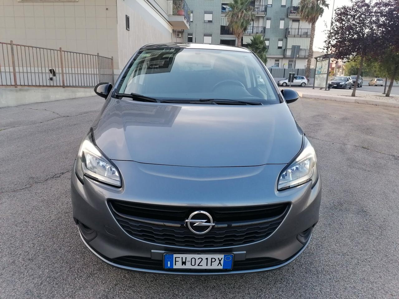 Opel Corsa 1.2 5 porte Black Edition 2019 NEOPATENTATI