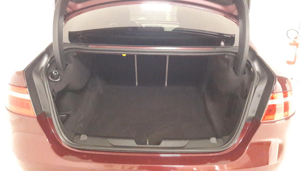 Jaguar XE 2.0 D Turbo aut. Pure Business Edition