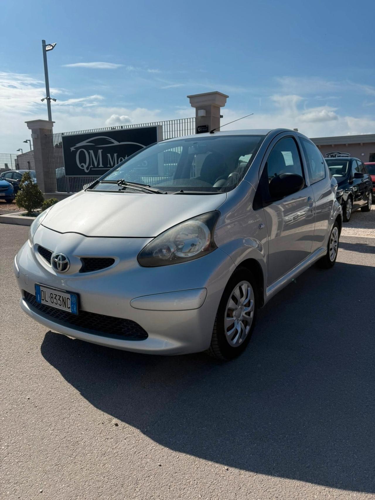 Toyota Aygo 1.0 12V VVT-i 5 porte Sol