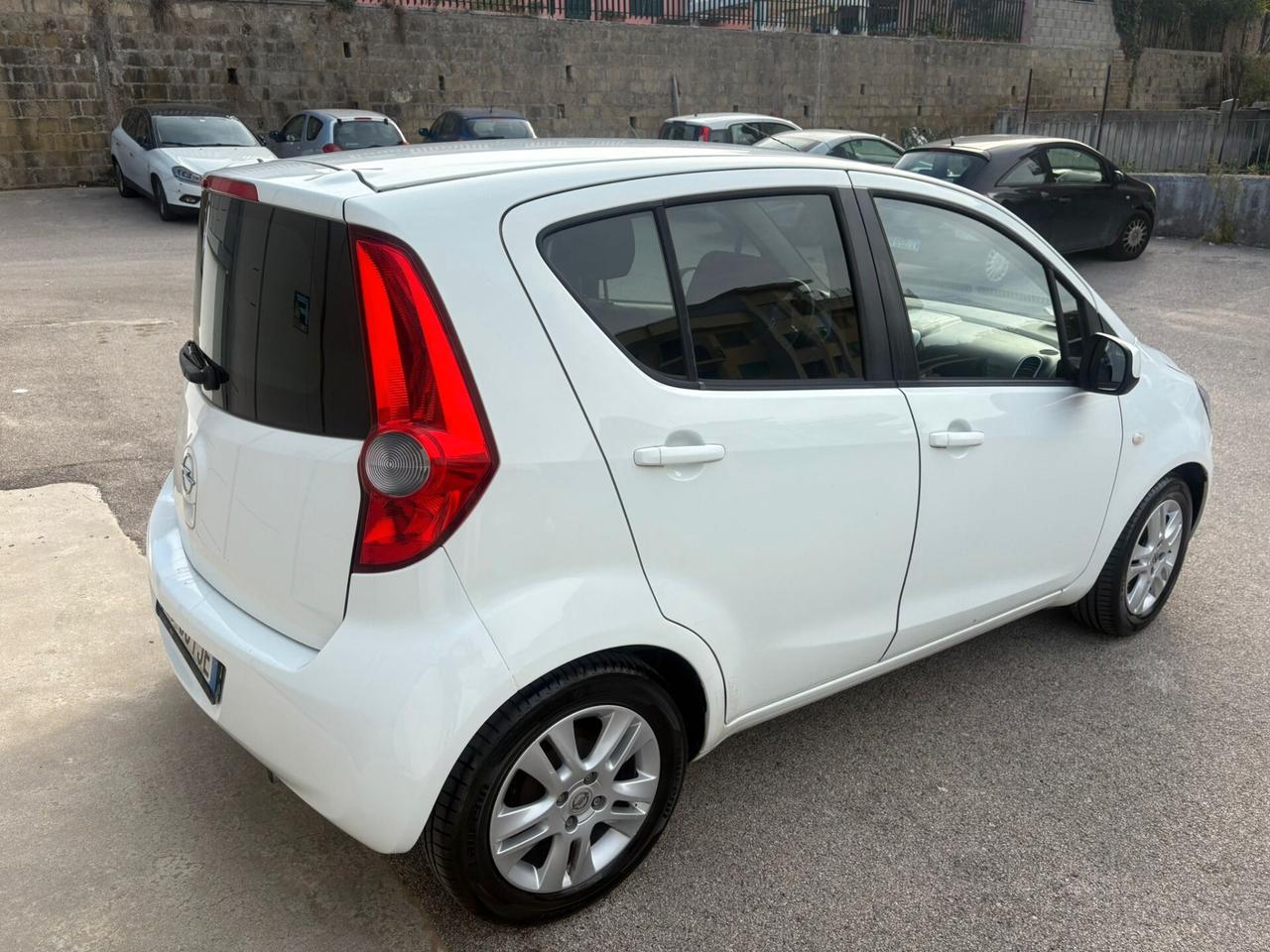 Opel Agila 1.2 16V 94CV Enjoy