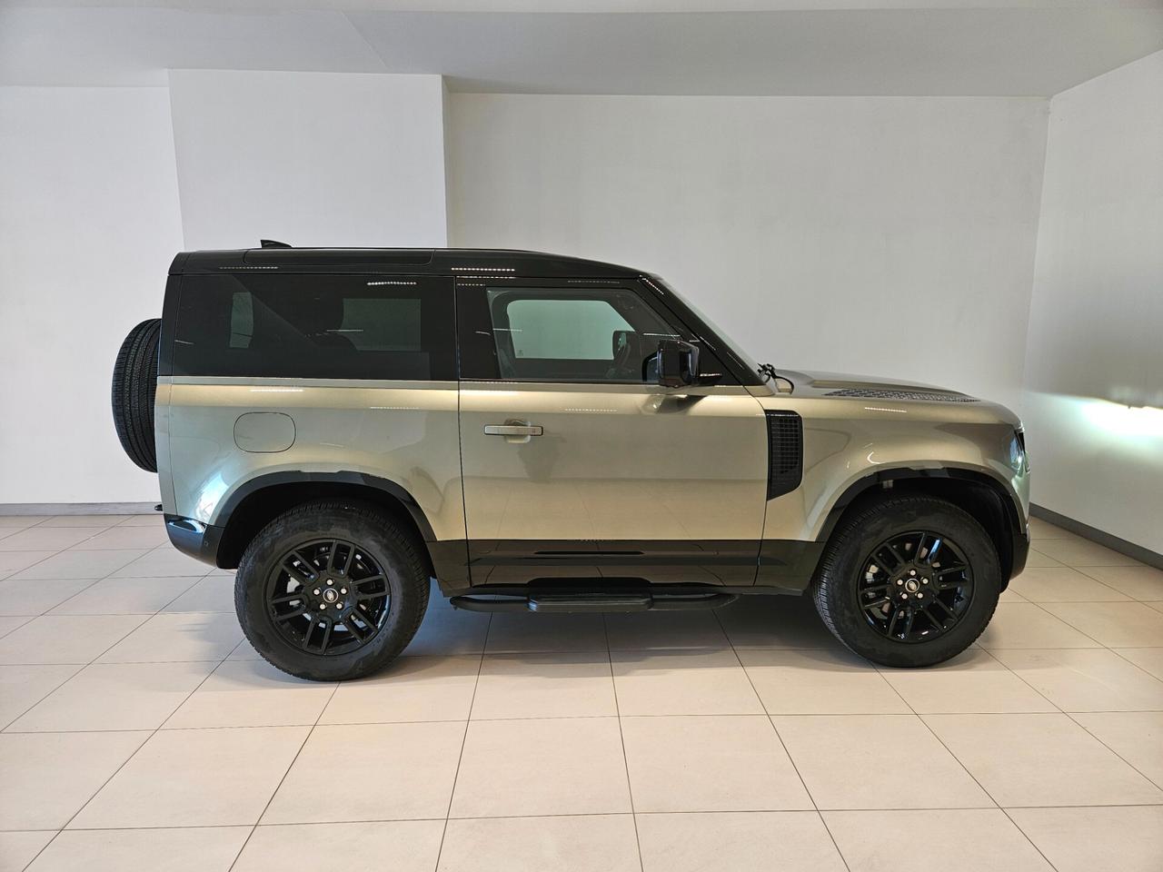 Land Rover Defender 90 3.0D I6 200 CV AWD Auto X-Dynamic SE