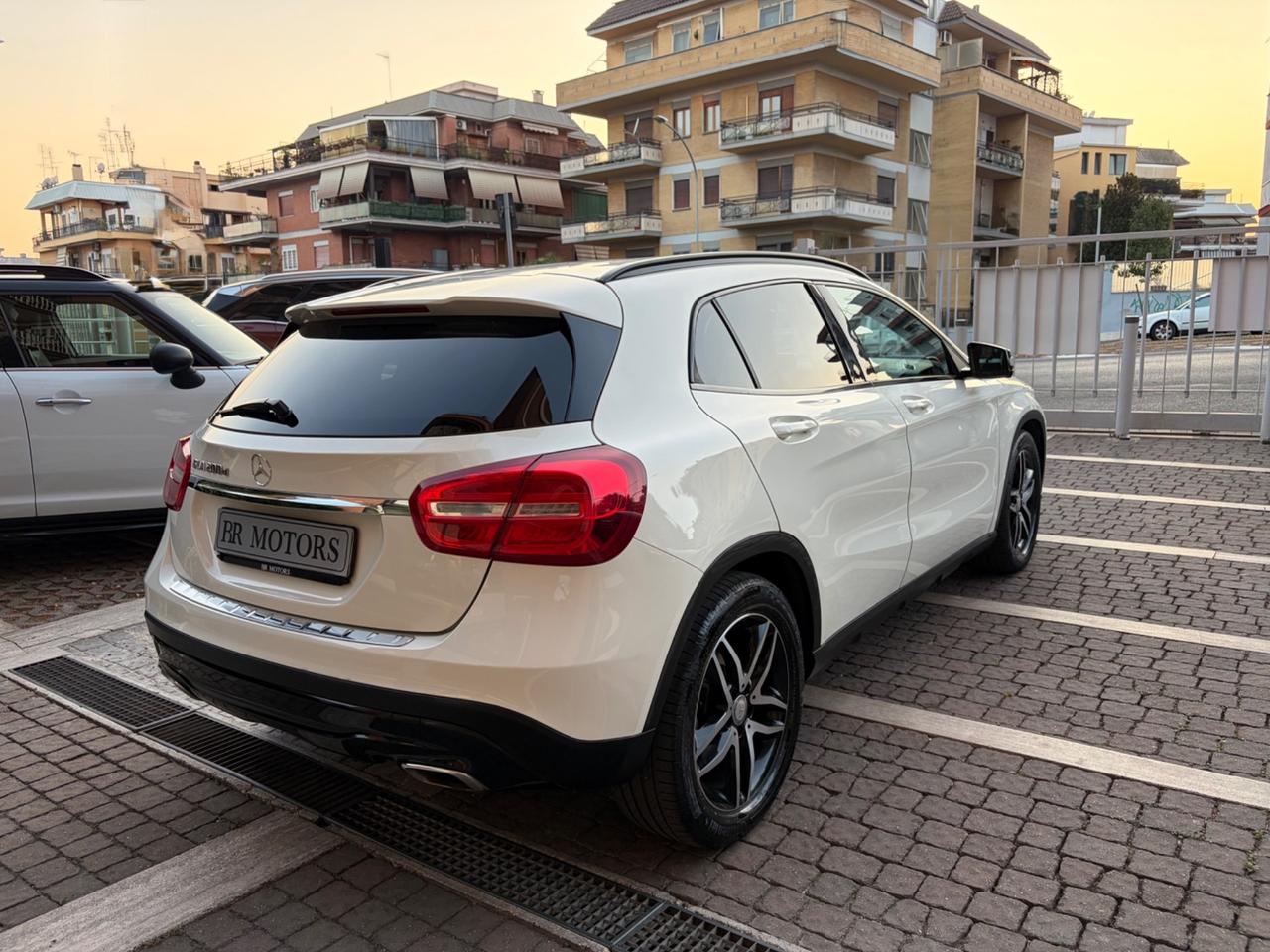 Mercedes-benz GLA 200d Sport - VENDUTA IL 27.7.2026 !!