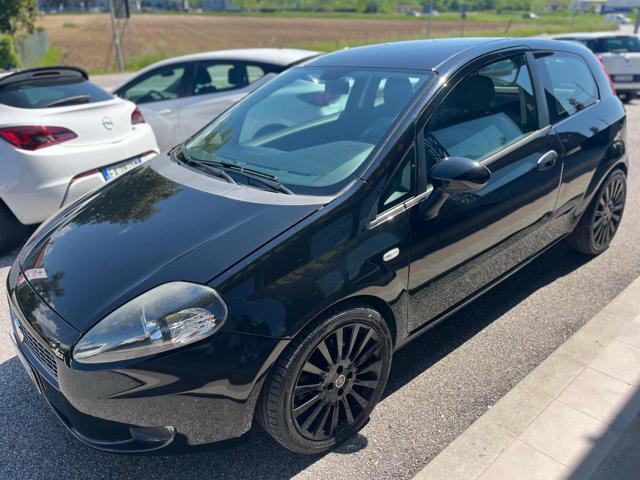 FIAT Grande Punto 1.3 MJT 90 CV 3 porte Sport