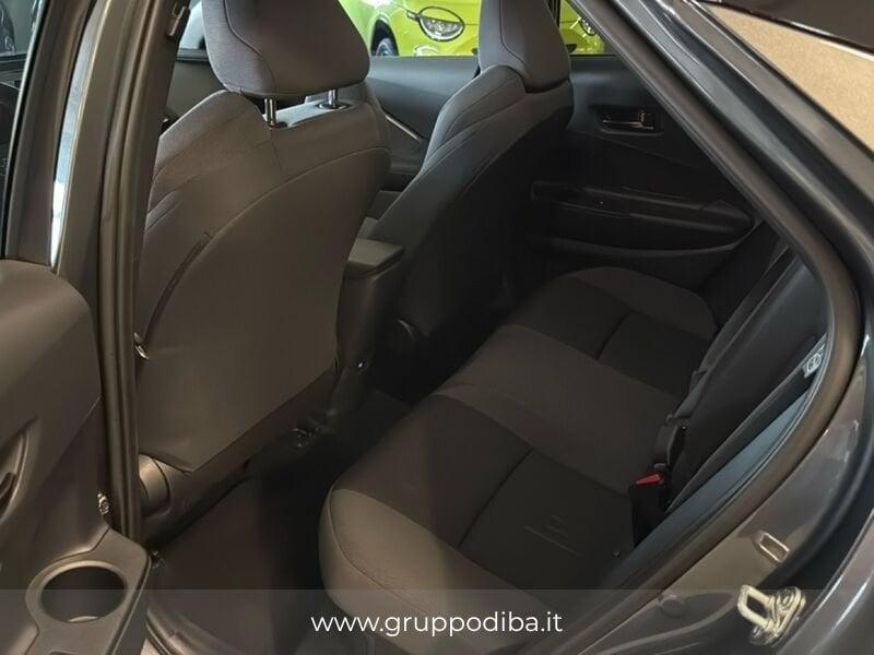 Toyota C-HR I 2016 1.8 HEV FWD TREND