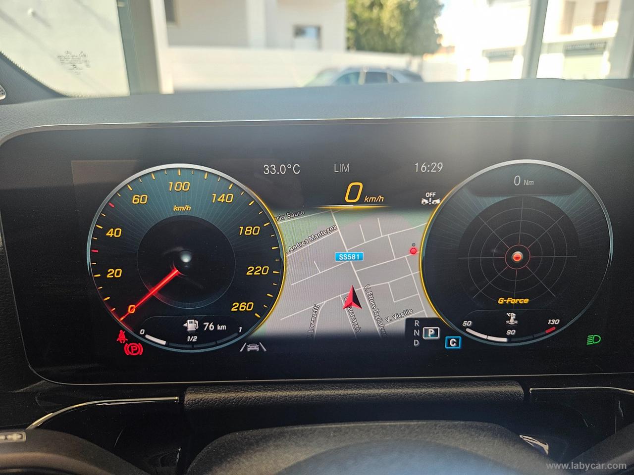 MERCEDES-BENZ GLA 200 d Automatic Premium