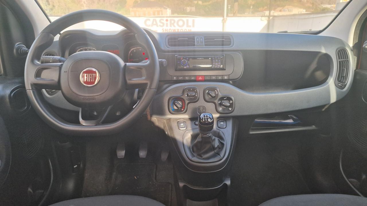 Fiat Panda 1.2 Connected by Wind