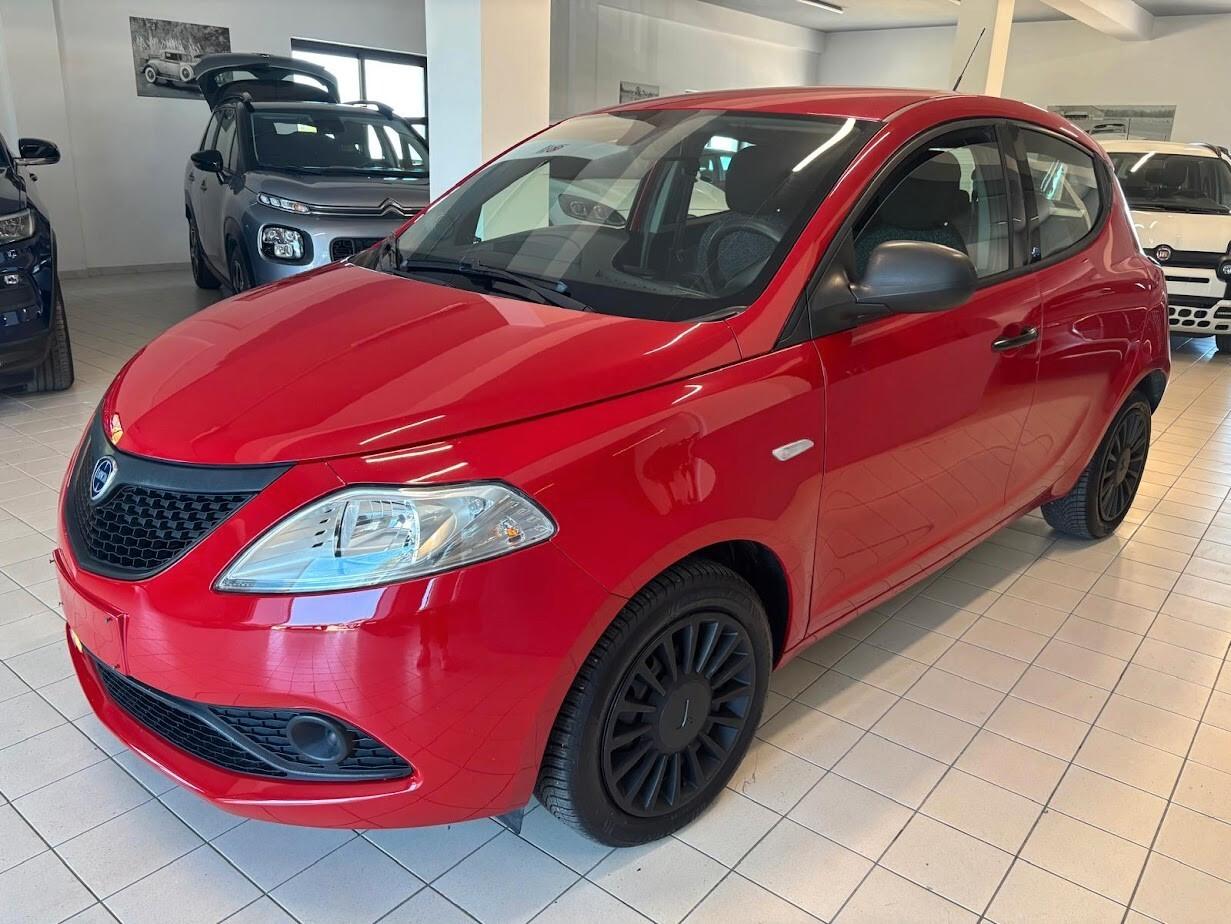 Lancia Ypsilon 1.2 69 CV 5 porte GPL Ecochic Elefantino Blu