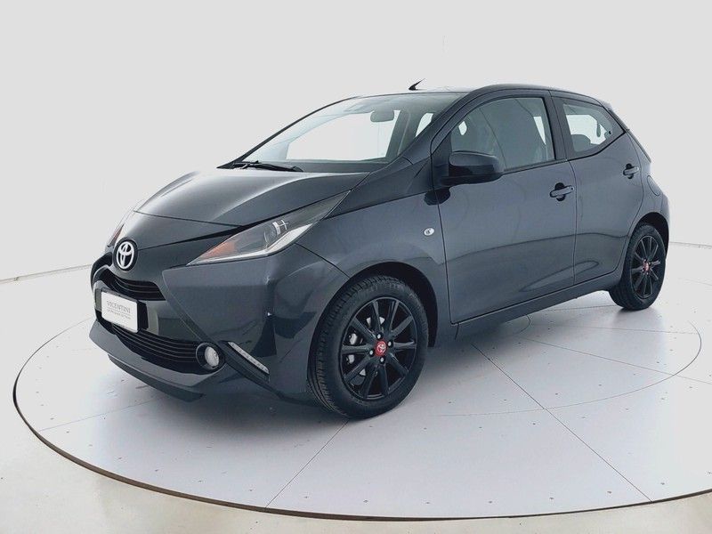 Toyota Aygo 3p 1.0 x-play my15