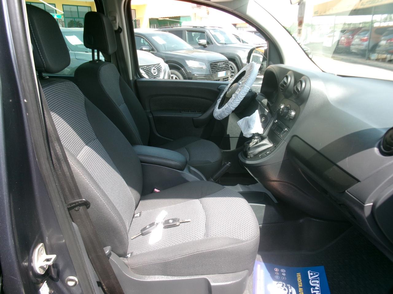 Mercedes-Benz CITAN 111 CDI 110CV E5 N1 AUTOCARRO 5 POSTI