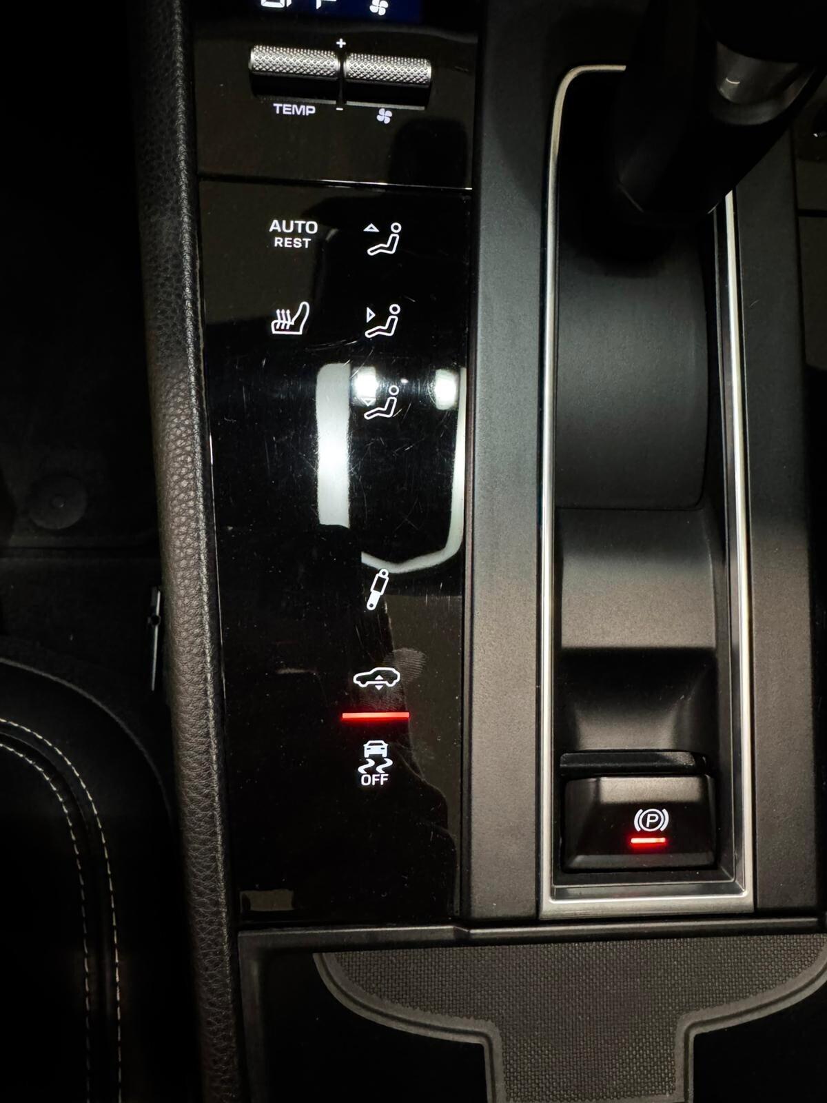 Porsche Macan T 2.0 TETTO AP. PASM