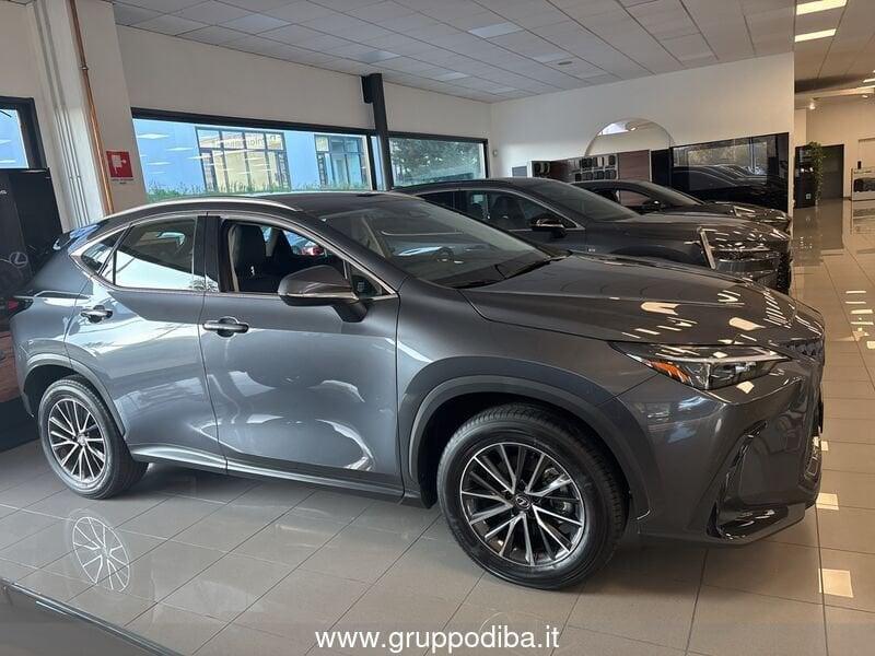 Lexus NX 2.5H ECVT 2WD BUSINESS MY24