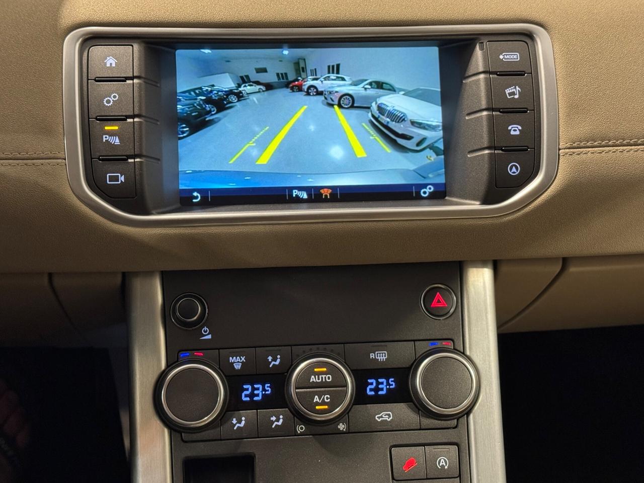 Land Rover Range Evoque 2.0 TD4 Pelle Navi !