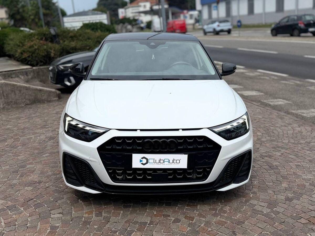 Audi A1 30 1.0 tfsi S line edition 116cv
