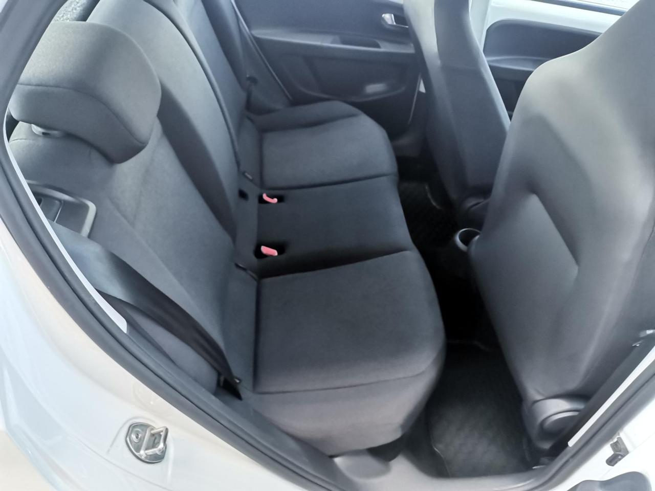 Volkswagen up! 5 Porte up! 5p 1.0 Move up! 60cv E6