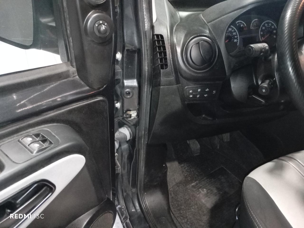 Fiat Qubo 1.3 MJT MONOVOLUME PER NEOPATENTATI