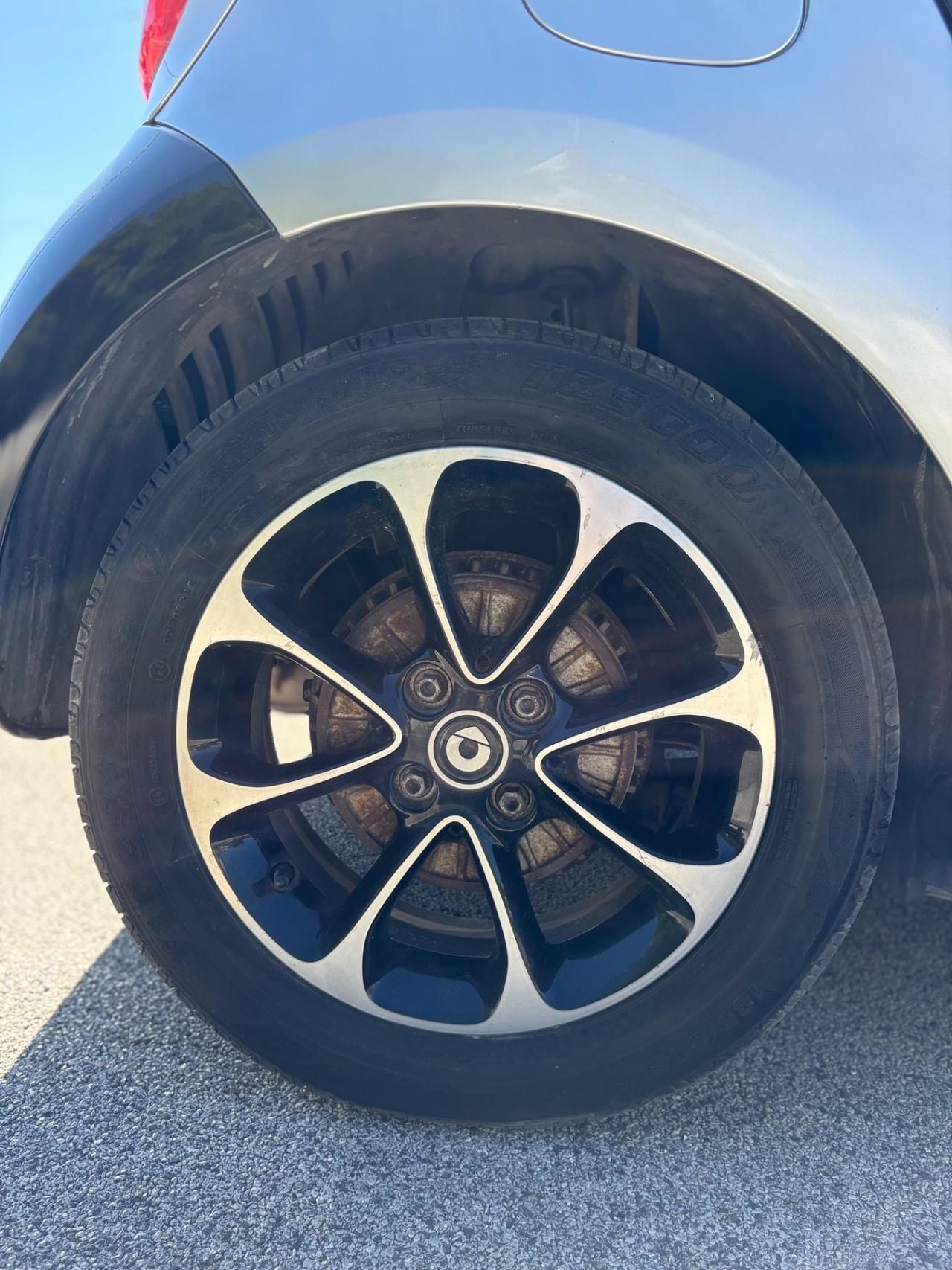 Smart Forfour 1.0 Full Optional 70cv GPL