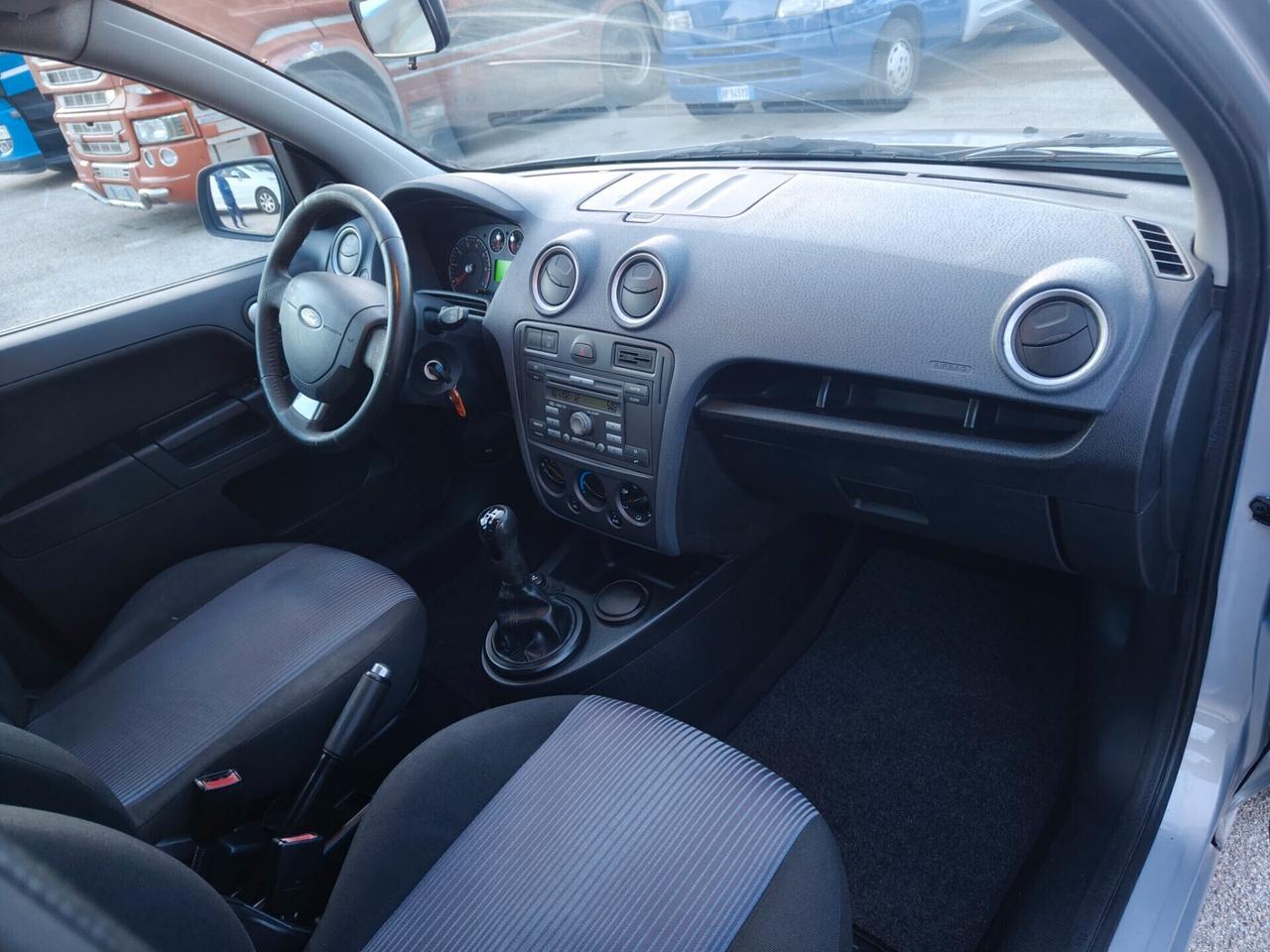 Ford Fusion 1.4+ tua da 80€ al mese