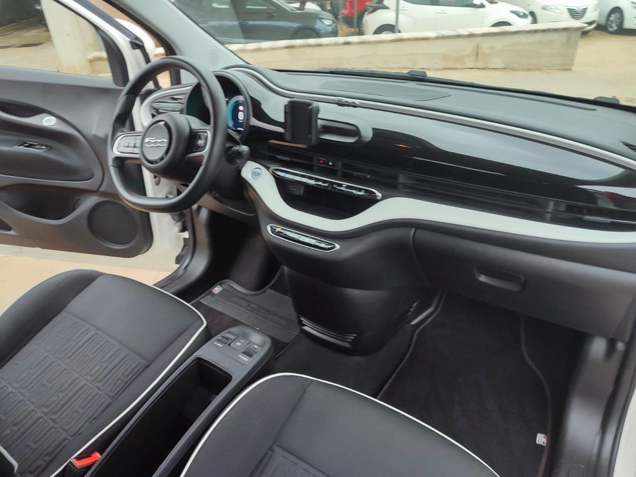 Fiat 500 Action 23,65 kWh Elettrica